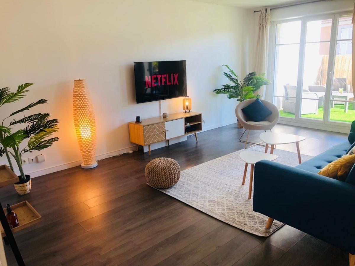 7 Minutes Disney/Netflix/Terrace/Car Park Apartman Magny-le-Hongre Kültér fotó